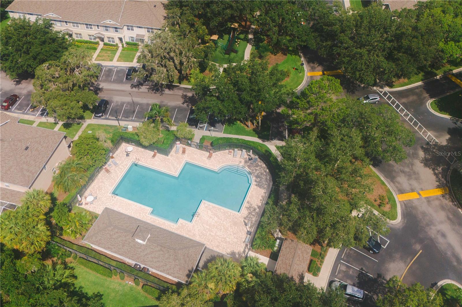 15838 FISHHAWK FALLS DR