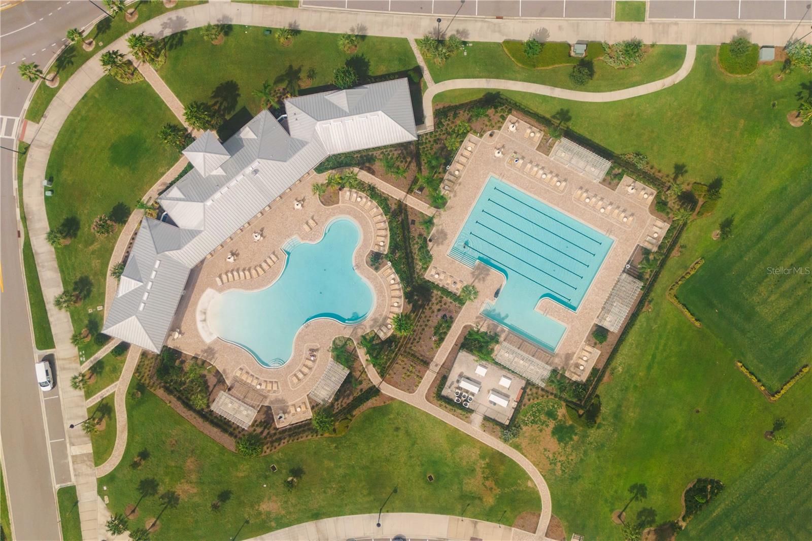 2669 SUNCOAST BLEND DR