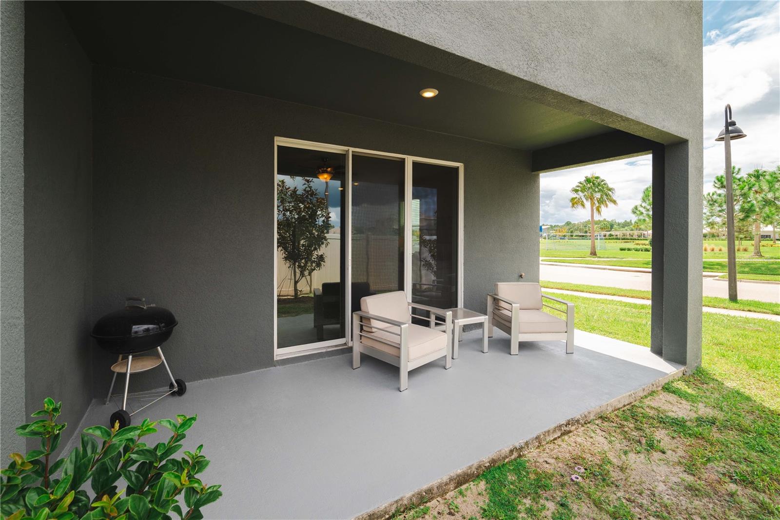 2669 SUNCOAST BLEND DR