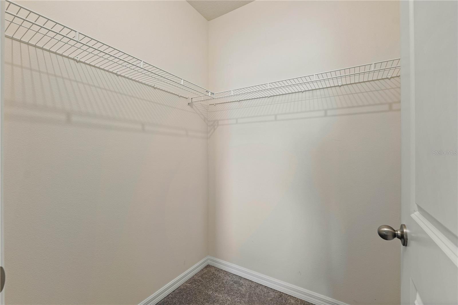 2669 SUNCOAST BLEND DR