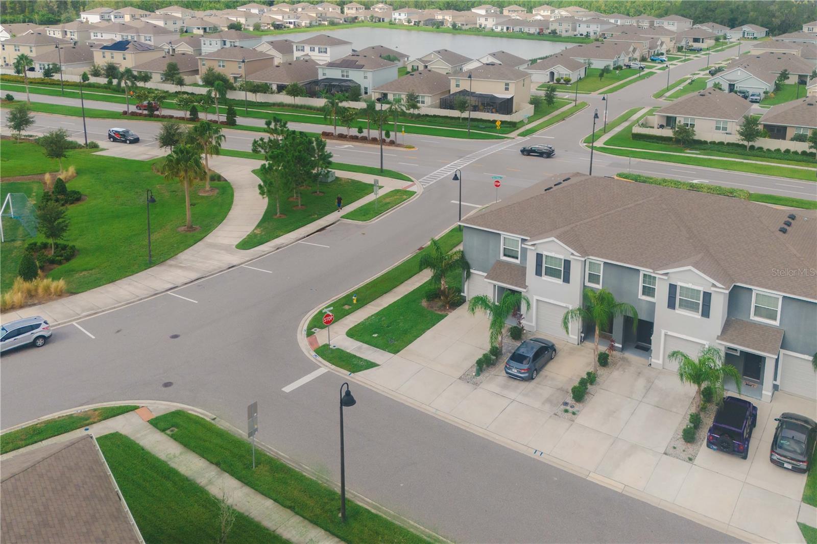 2669 SUNCOAST BLEND DR