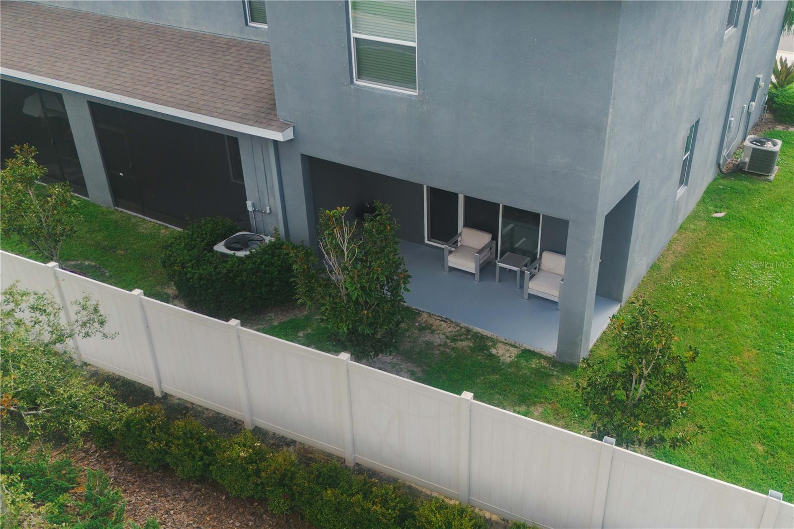 2669 SUNCOAST BLEND DR