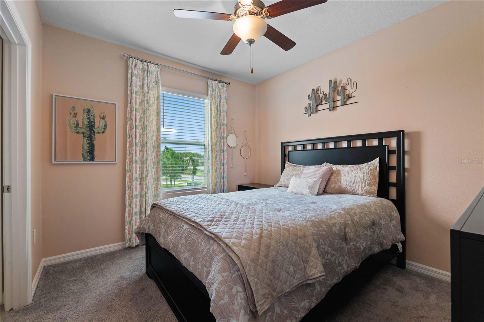 2669 SUNCOAST BLEND DR