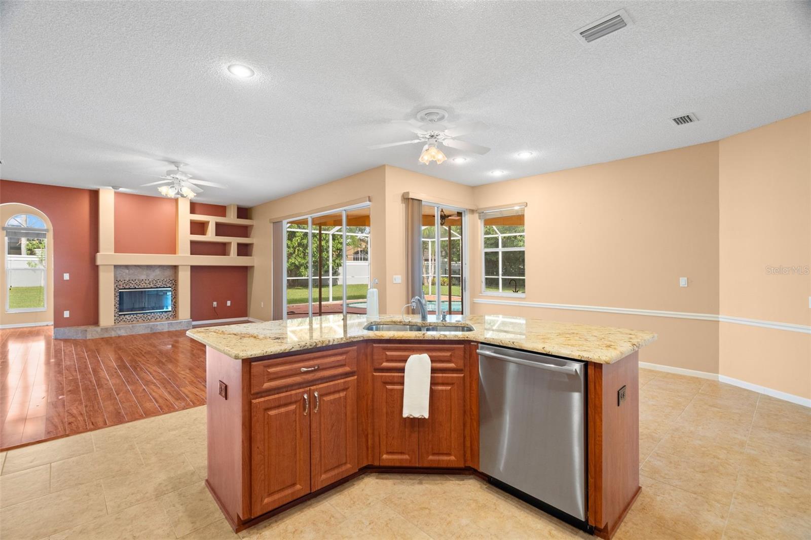 1878 EAGLE TRACE BLVD