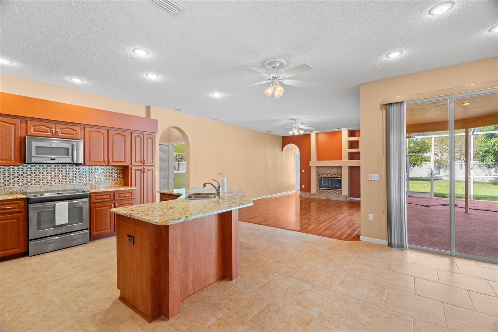 1878 EAGLE TRACE BLVD