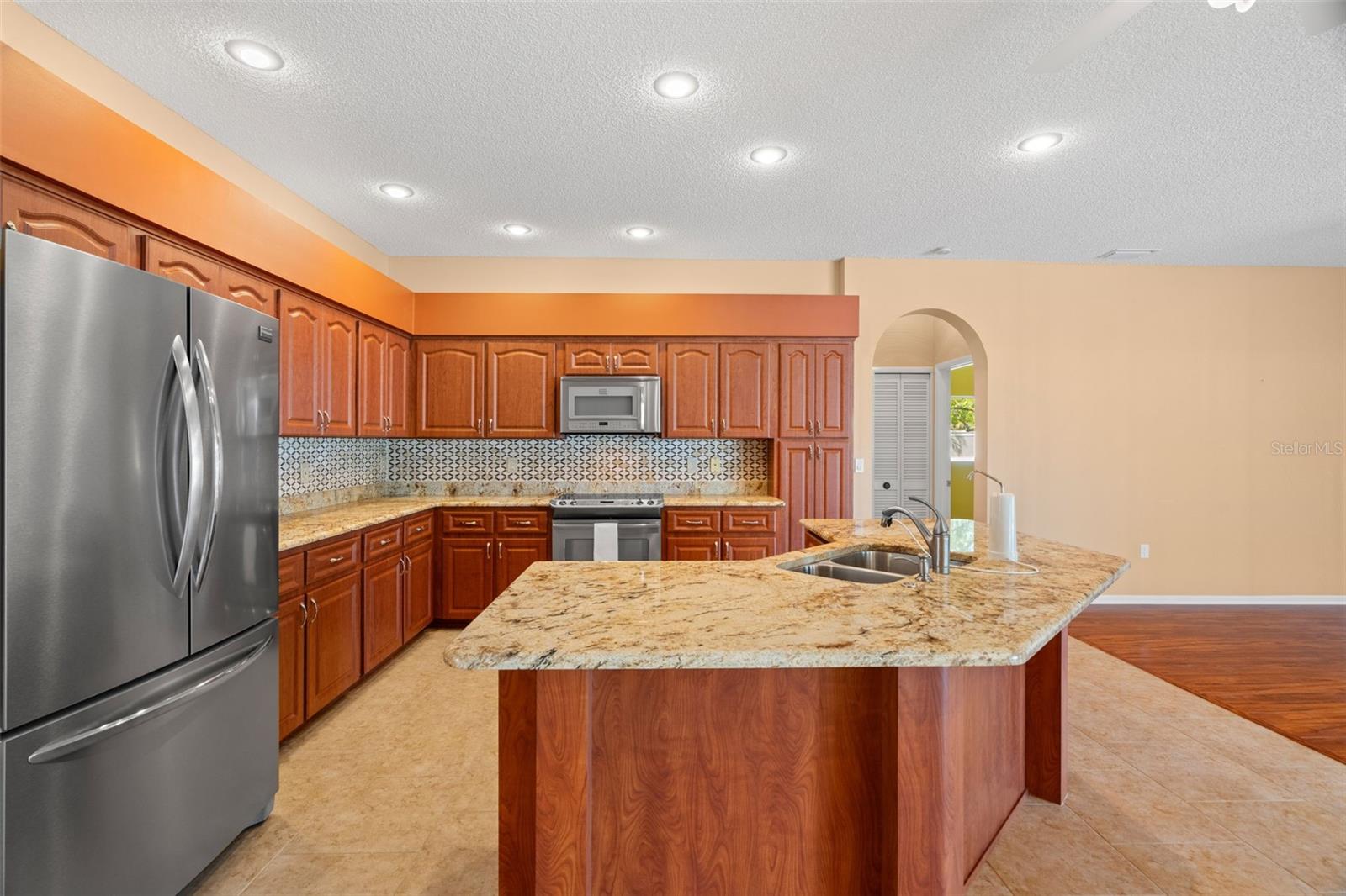 1878 EAGLE TRACE BLVD