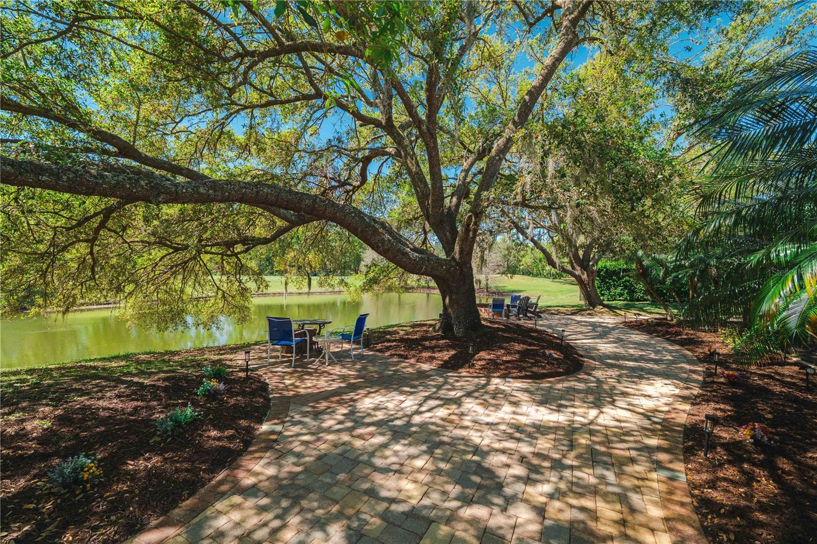 2796 ST ANDREWS BLVD