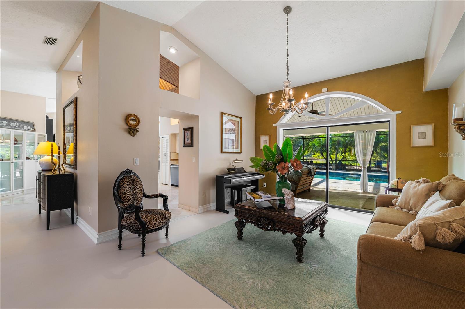 2796 ST ANDREWS BLVD