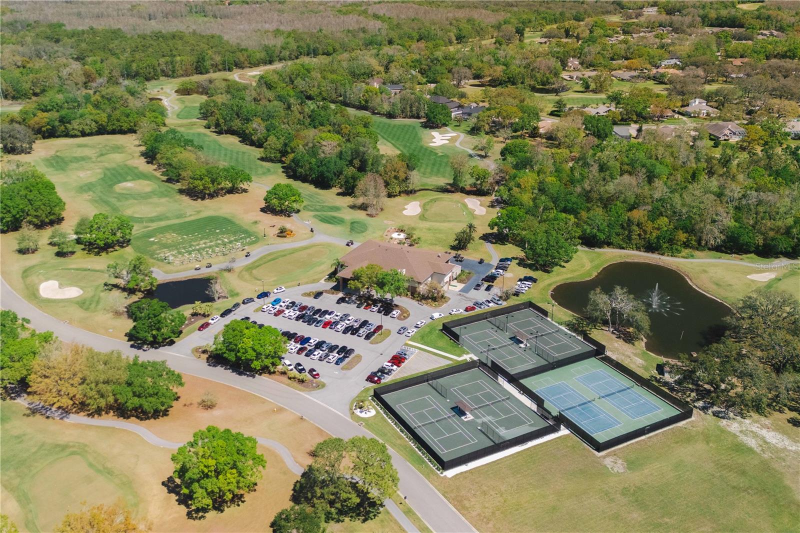 2796 ST ANDREWS BLVD