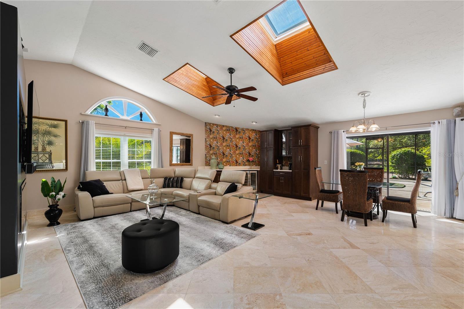 2796 ST ANDREWS BLVD