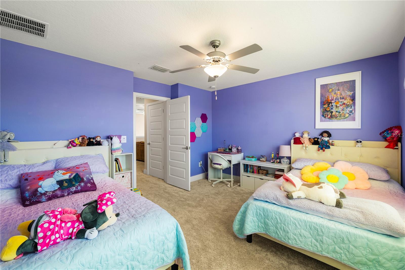 8609 WINNING FIELDS RD