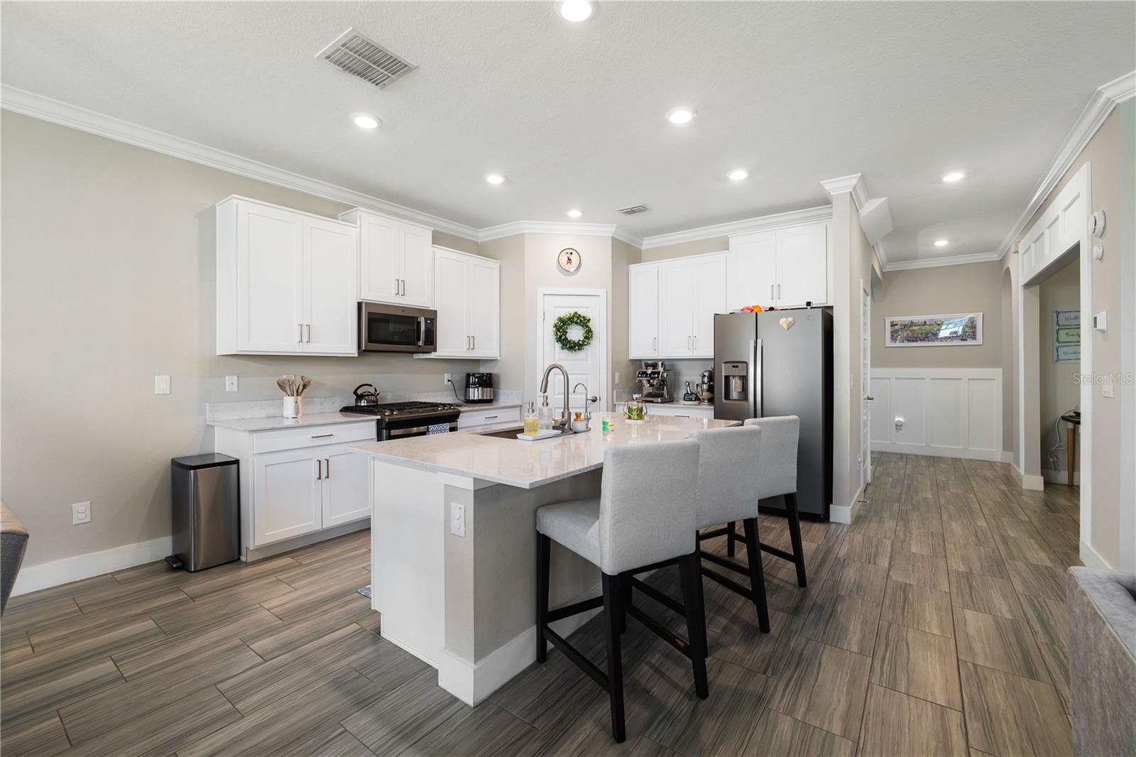 8609 WINNING FIELDS RD