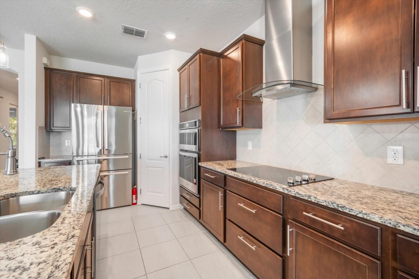 11745 BRIGHTON KNOLL LOOP