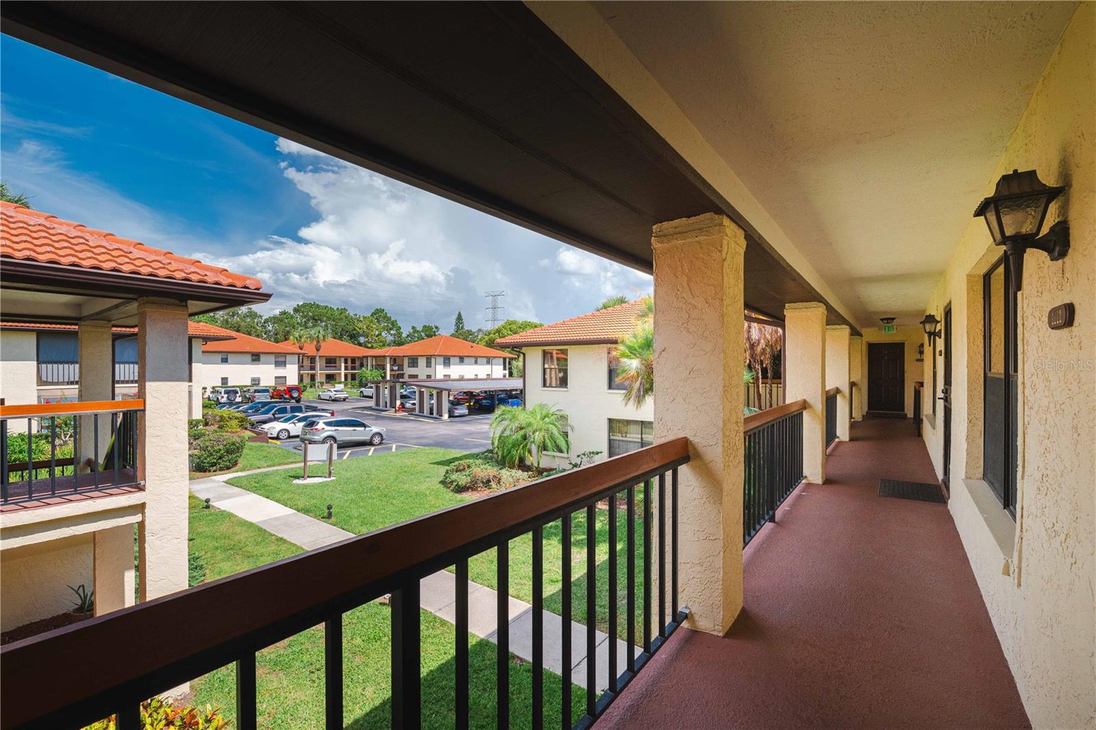 1109 HAMMOCK PINE BLVD