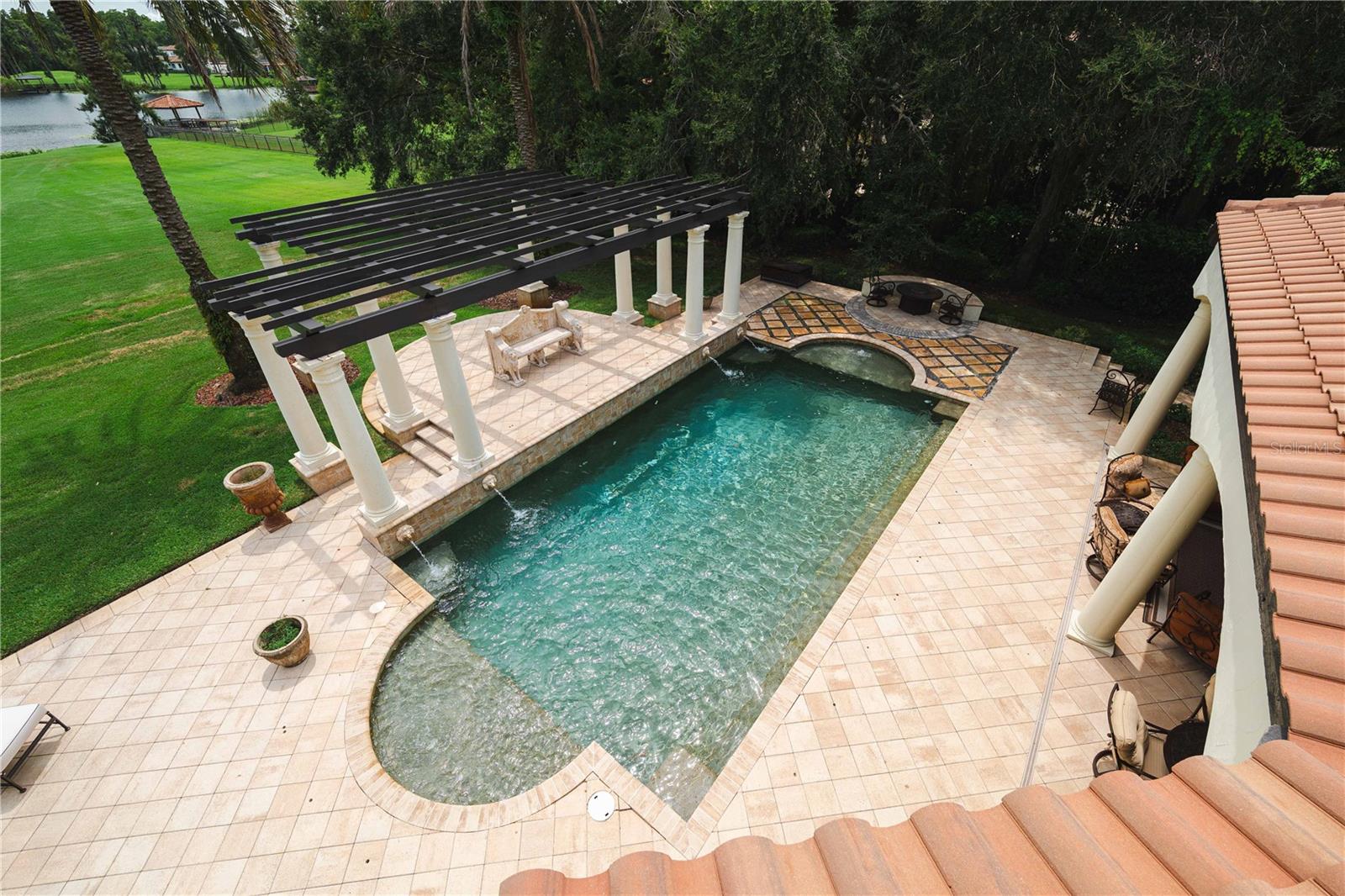 17201 BREEDERS CUP DR