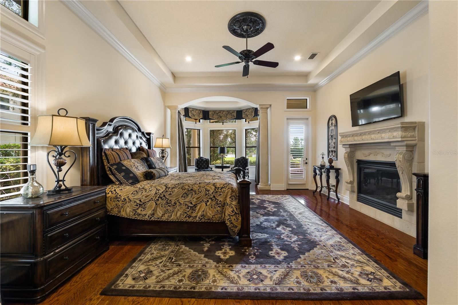 17201 BREEDERS CUP DR