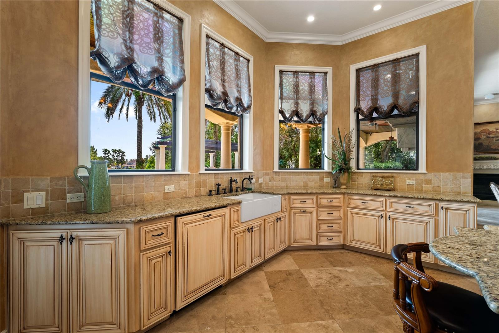 17201 BREEDERS CUP DR