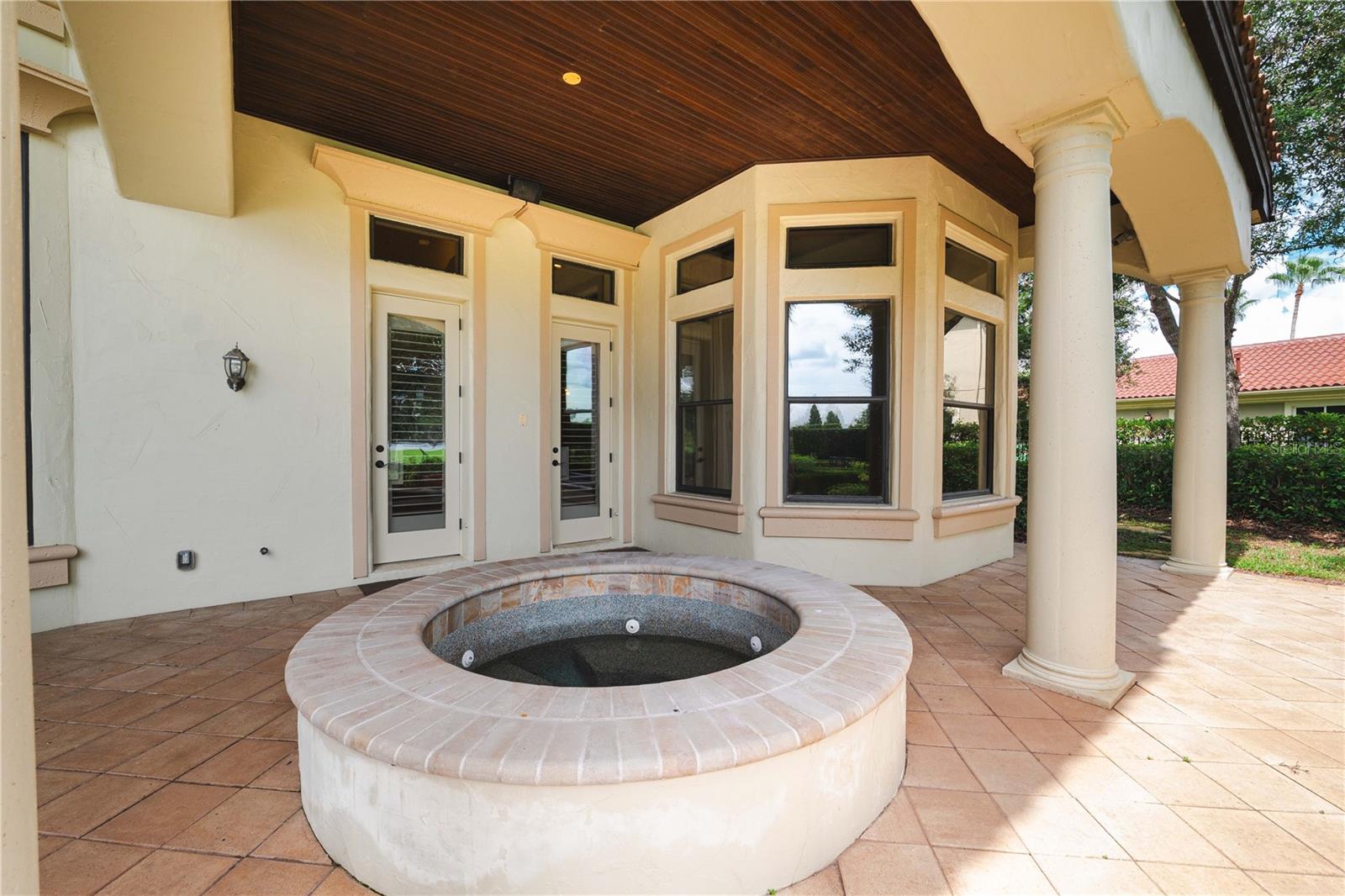 17201 BREEDERS CUP DR