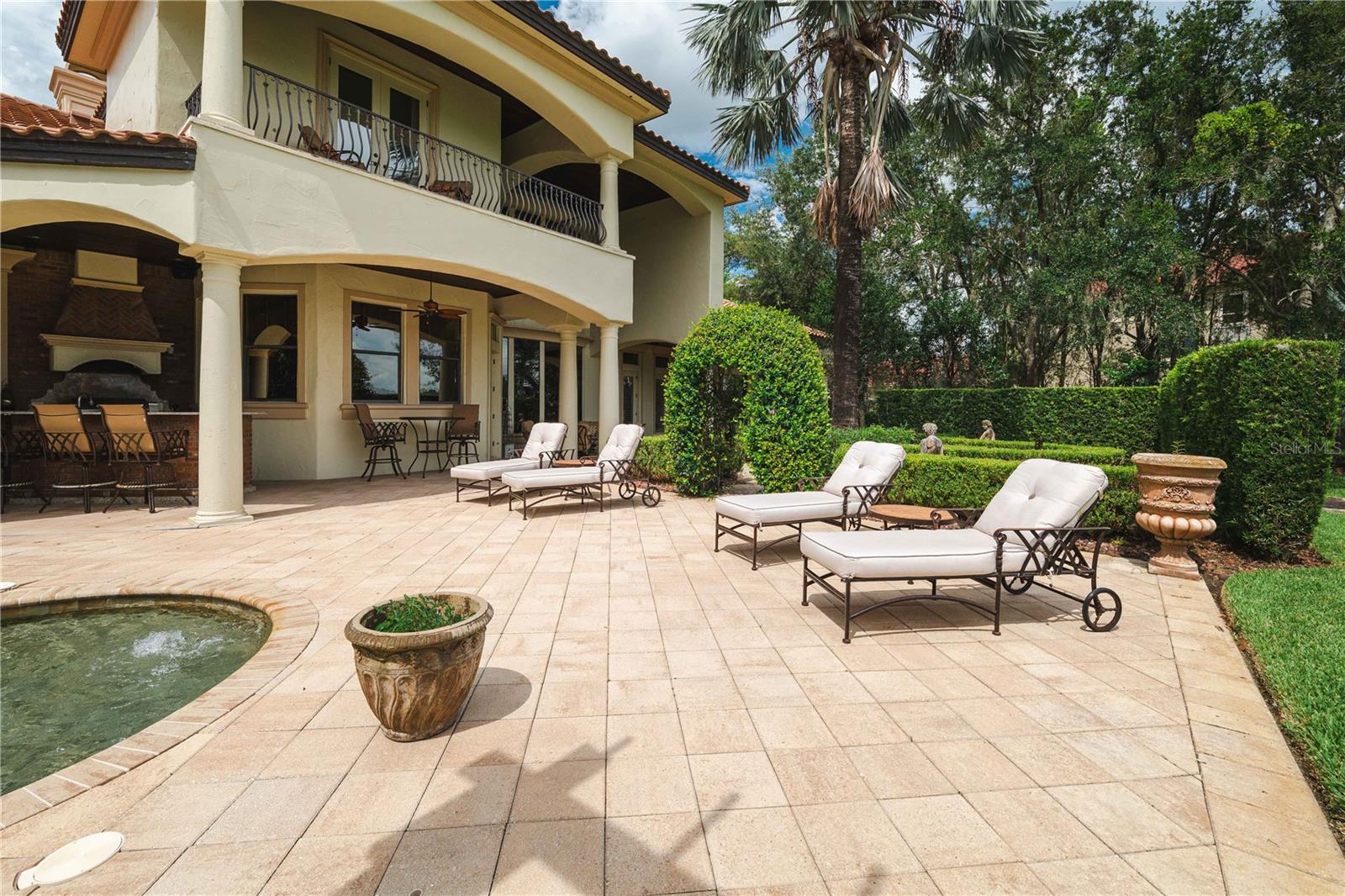 17201 BREEDERS CUP DR