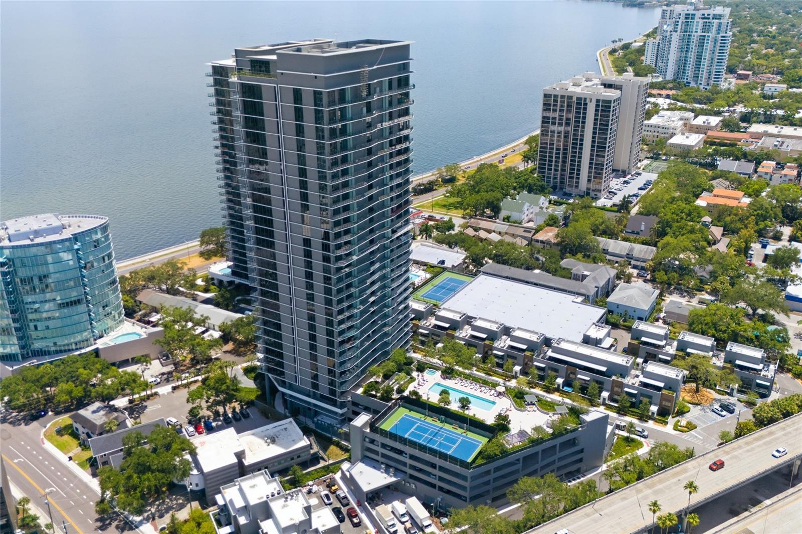 3015 S YSABELLA AVE #2102
