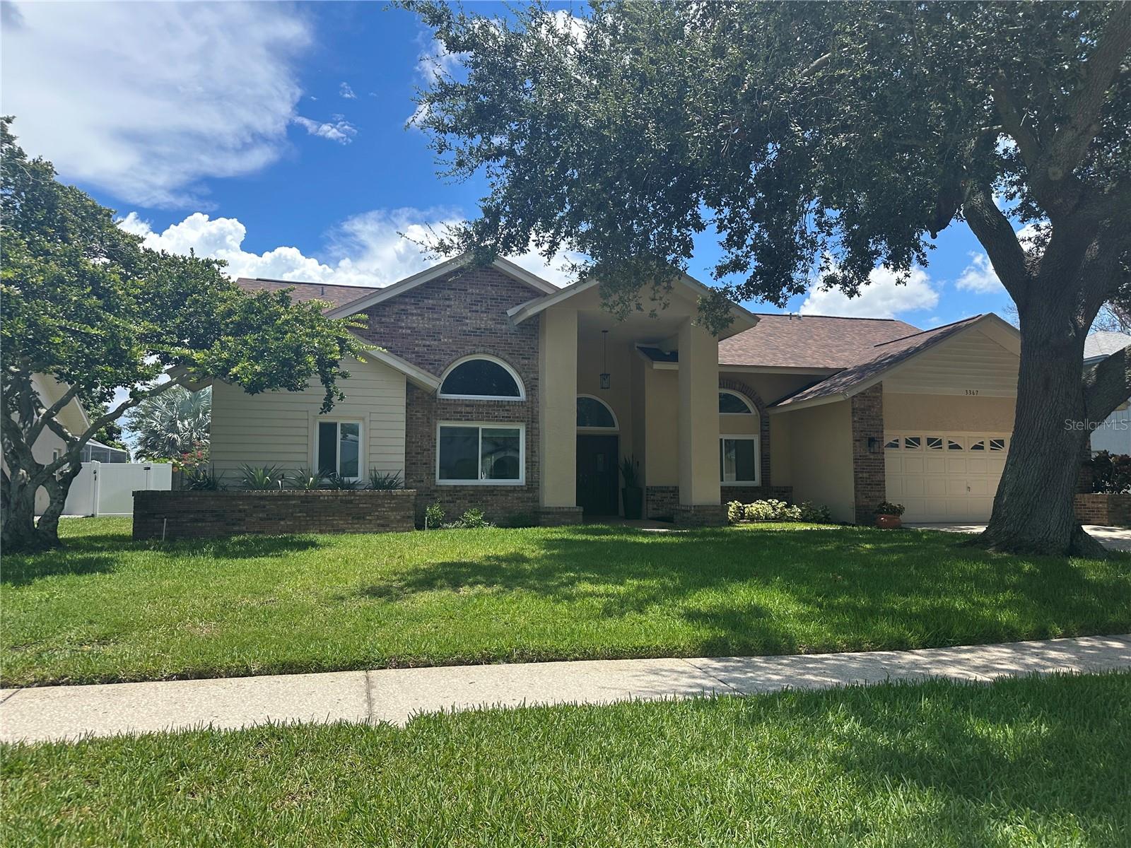 3367 E LAKE SHORE LN