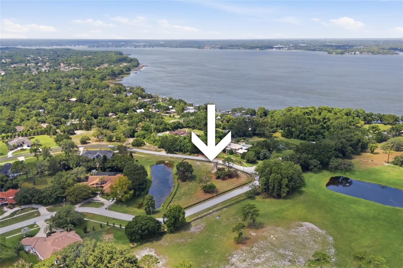 520 AUSTIN DR
