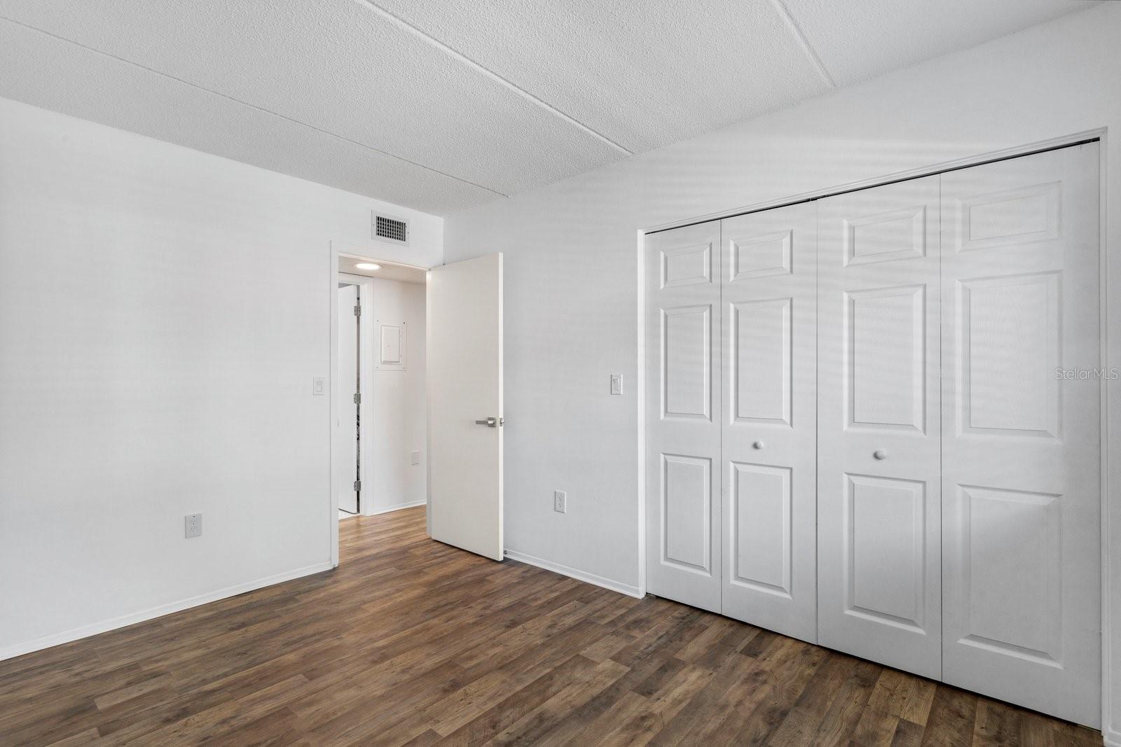 103 PALMETTO CT #103