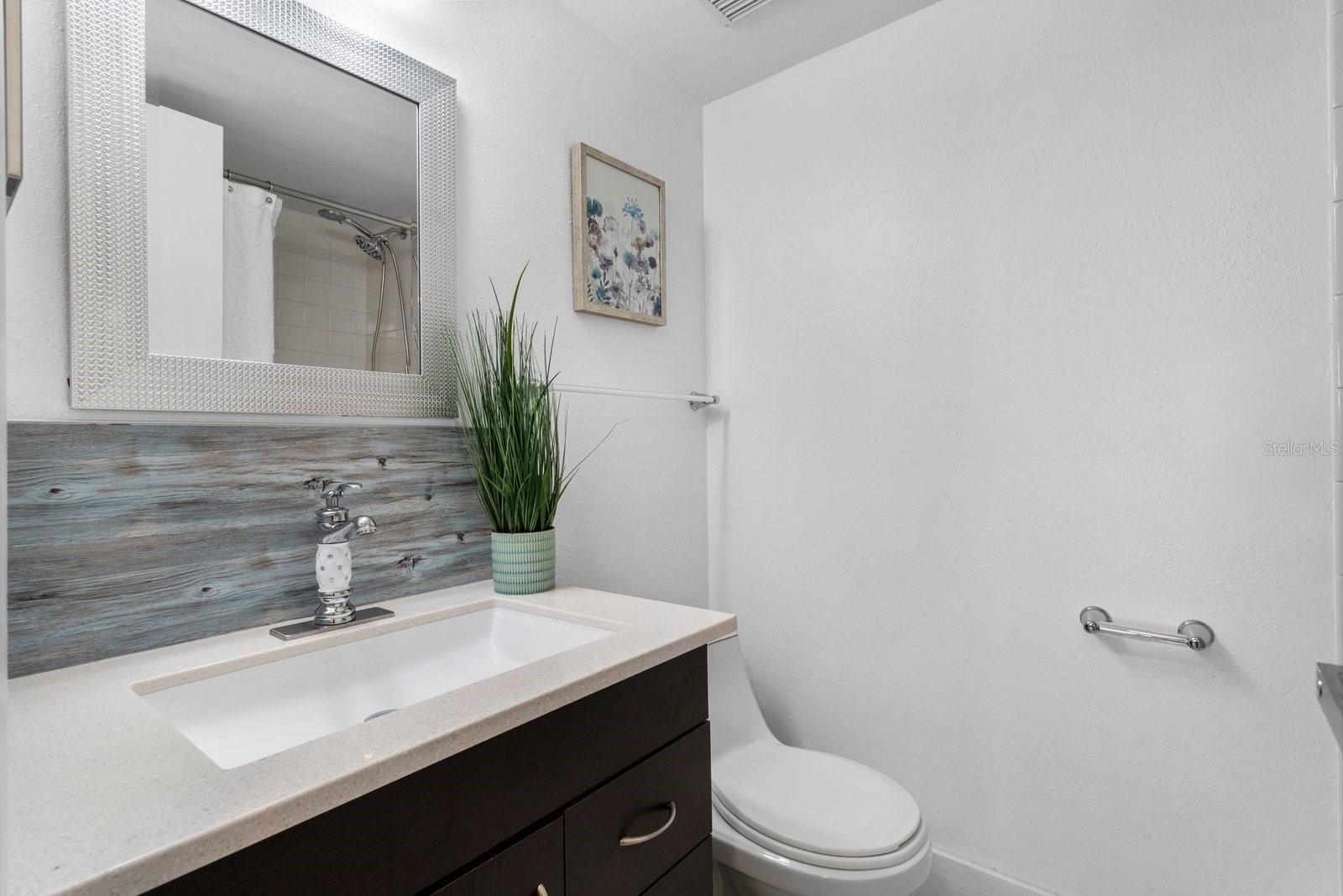 103 PALMETTO CT #103