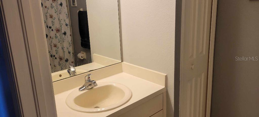 7725 CRAIGHURST LOOP