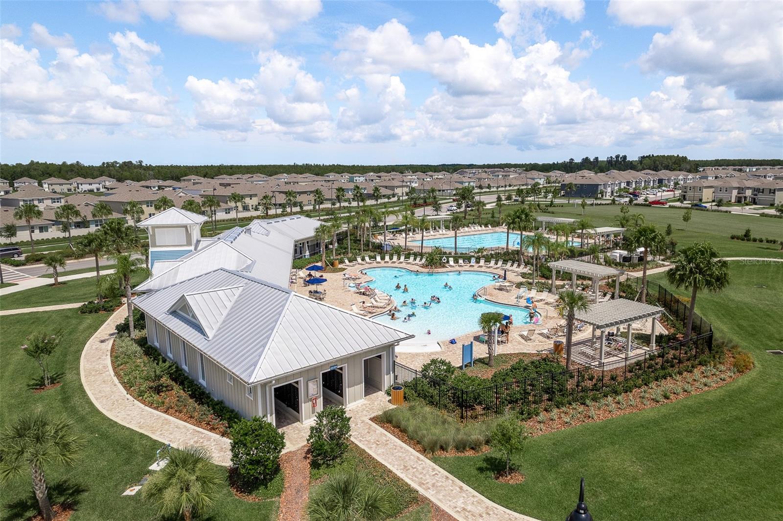 2834 SUNCOAST BLEND DR