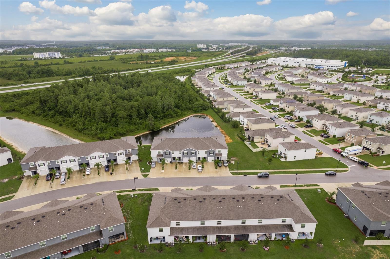 2834 SUNCOAST BLEND DR