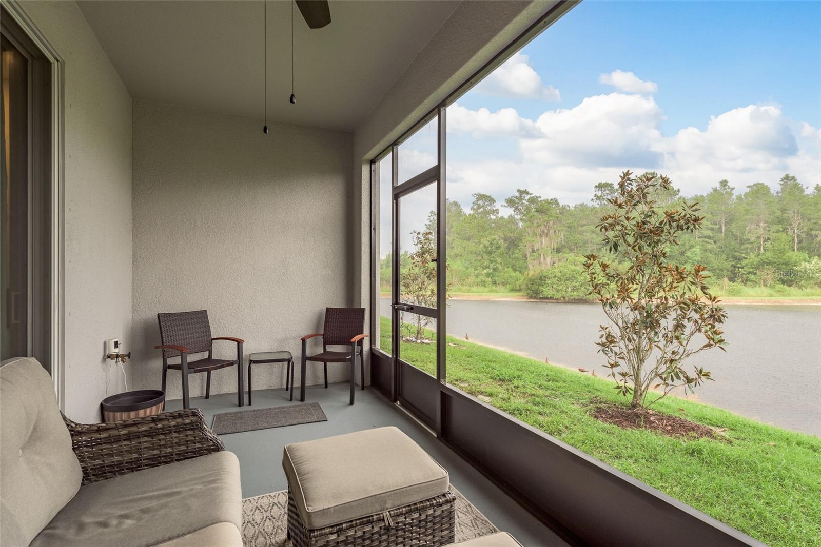 2834 SUNCOAST BLEND DR