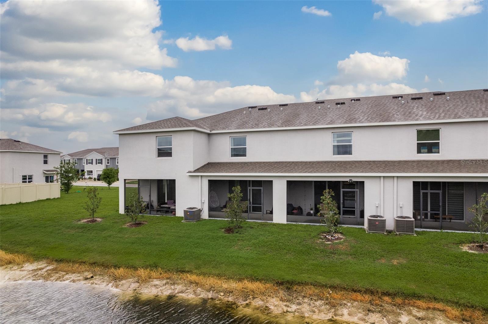 2834 SUNCOAST BLEND DR