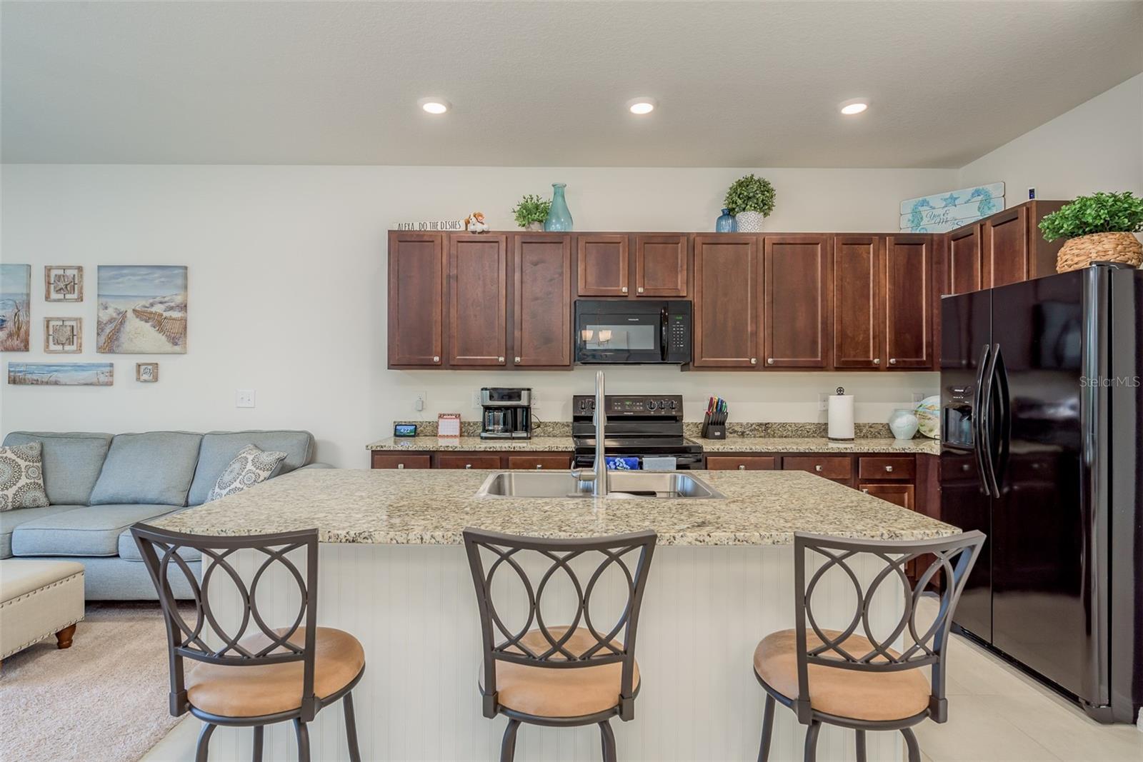 2834 SUNCOAST BLEND DR