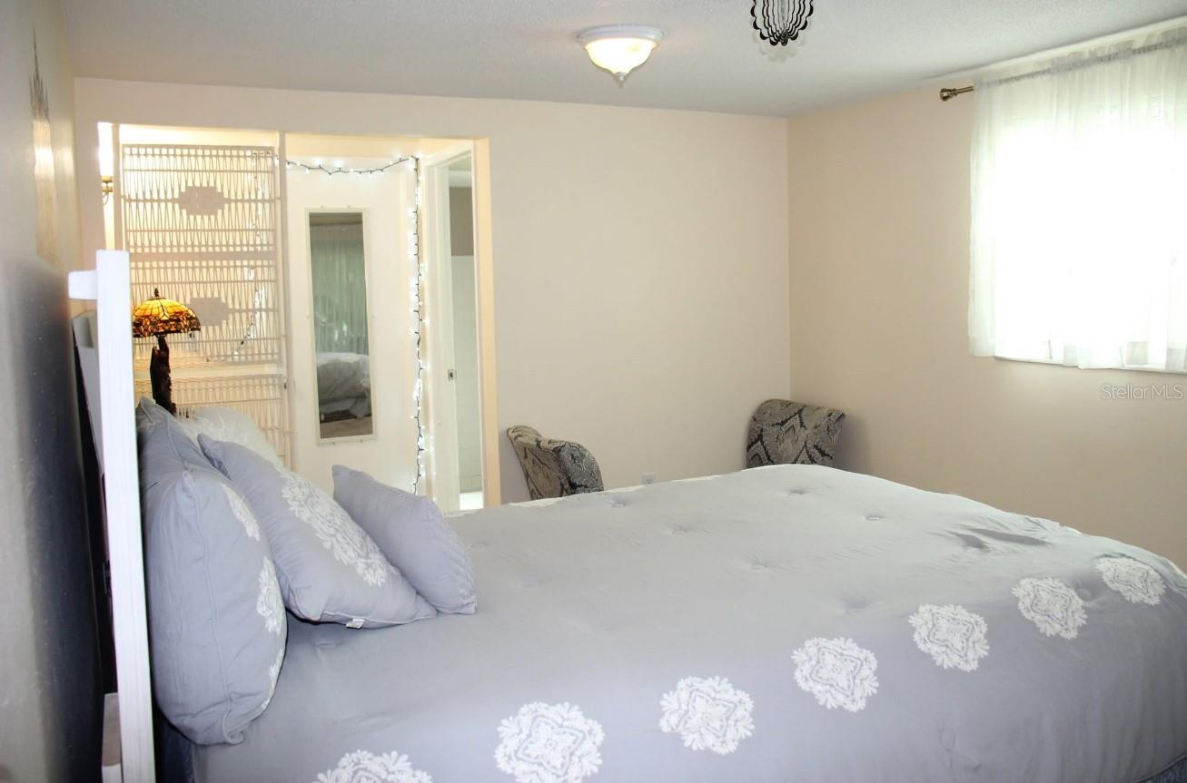 8603 FOREST GLADE DR