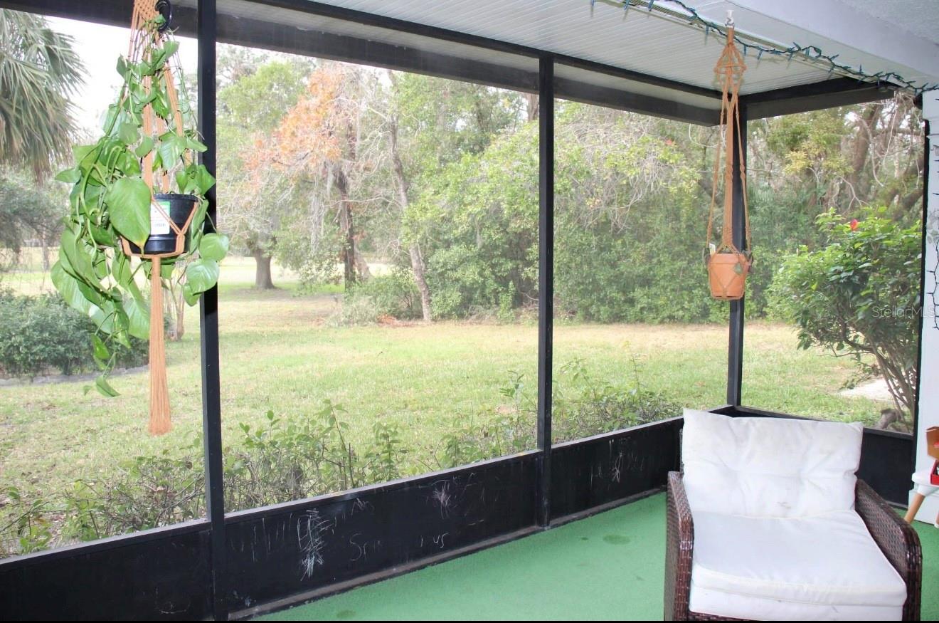 8603 FOREST GLADE DR