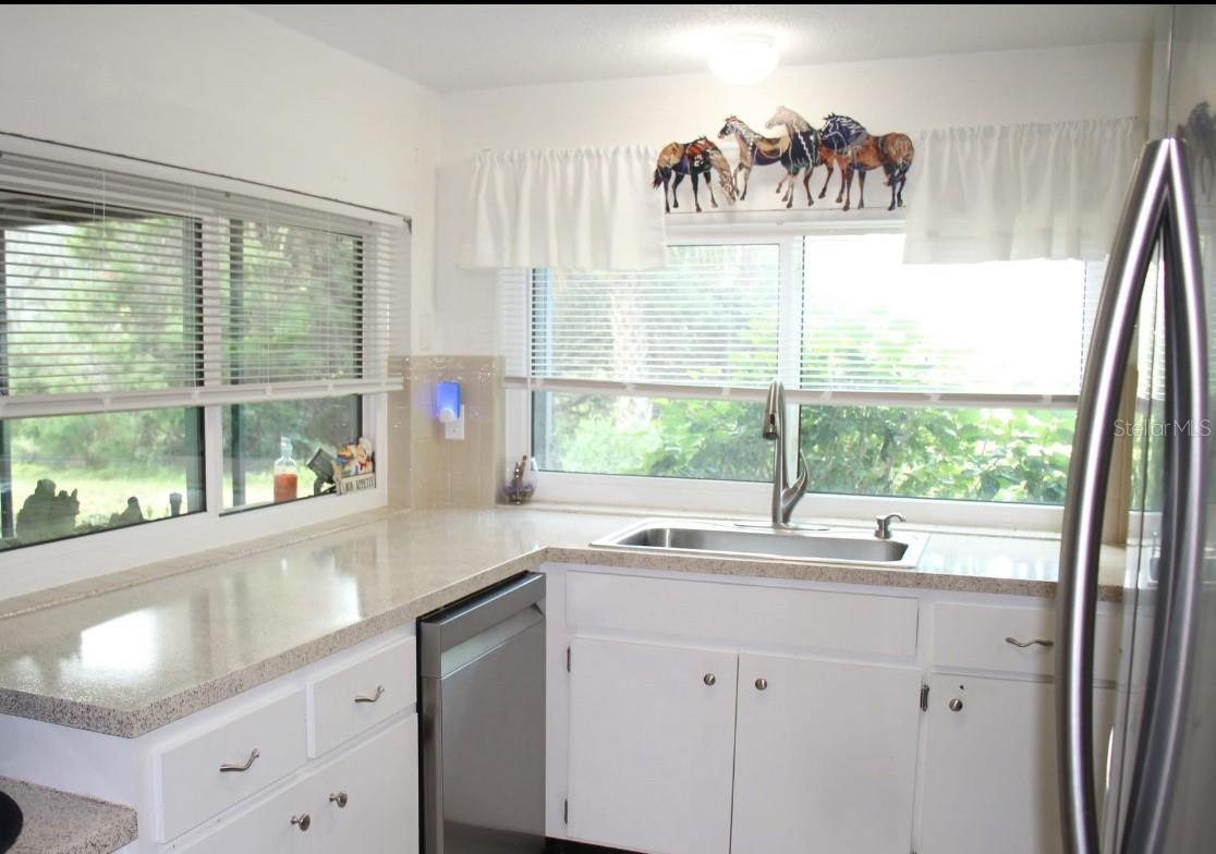 8603 FOREST GLADE DR