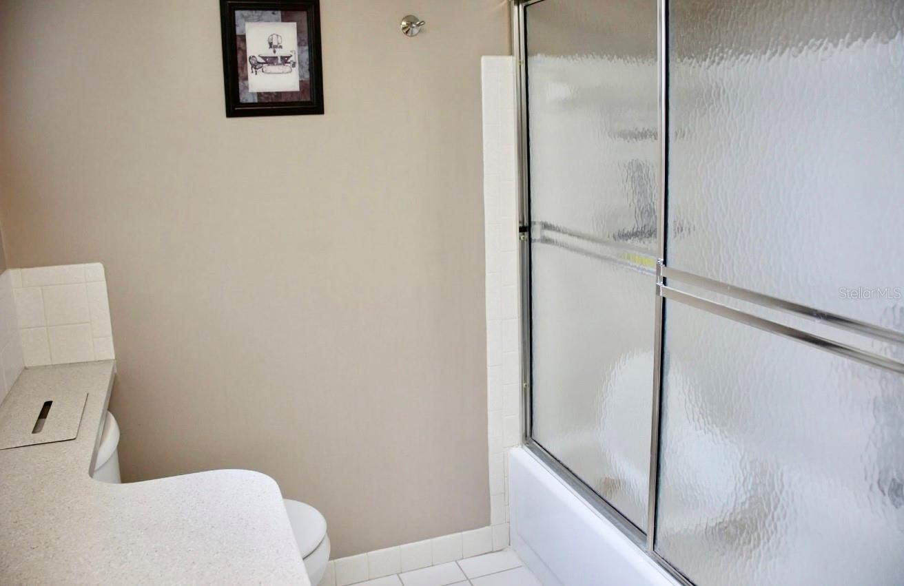 8603 FOREST GLADE DR