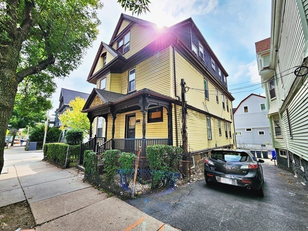 117 Hancock St