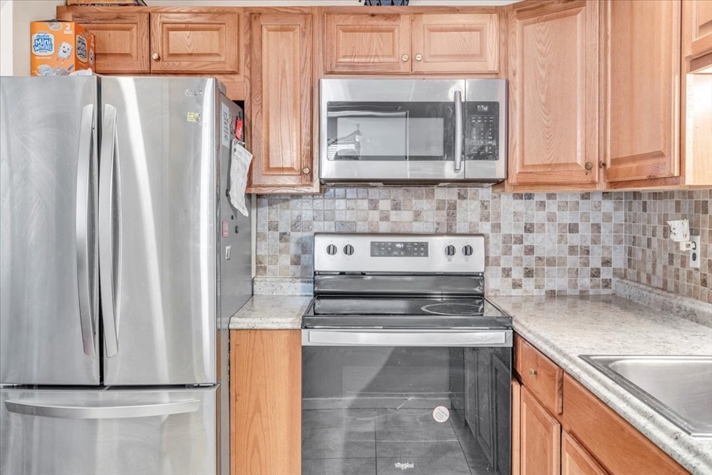 97 Colonel Bell Dr # 6