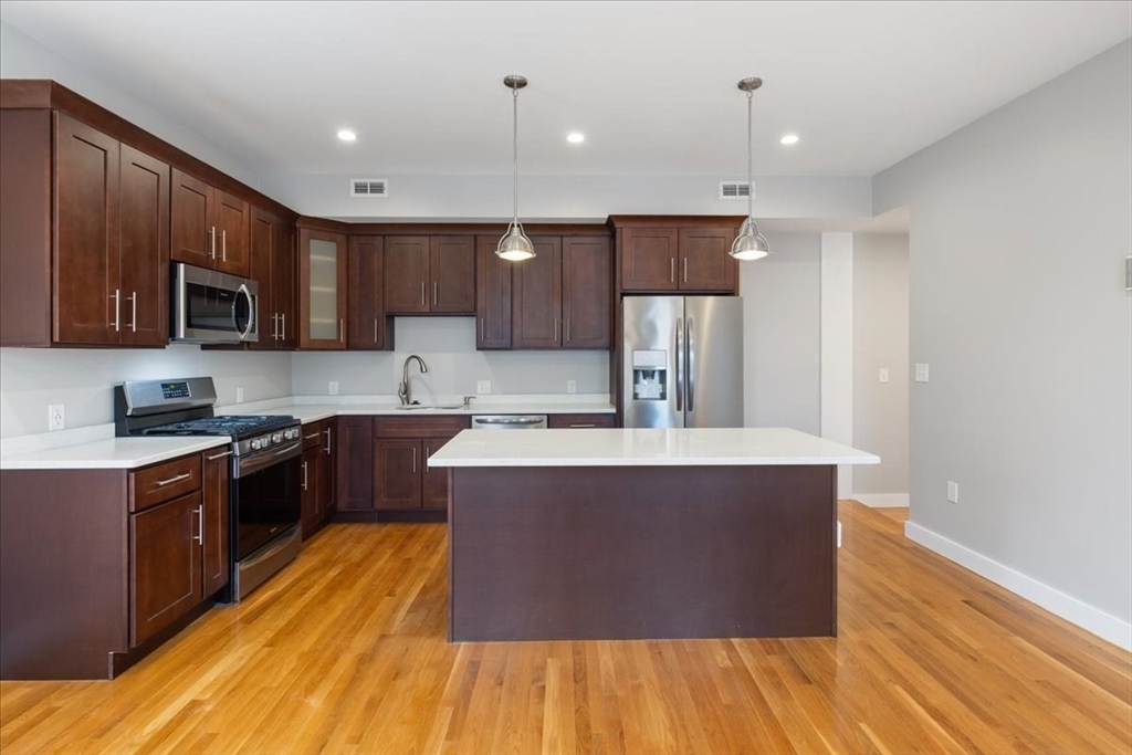 151 Clark Street # 1P