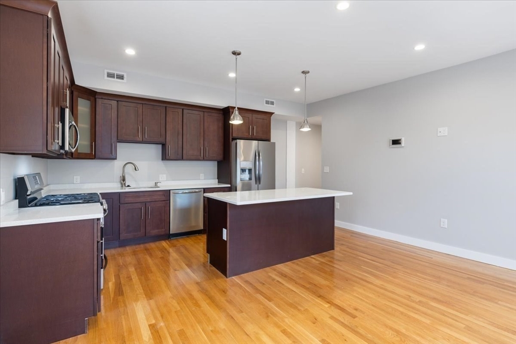 151 Clark Street # 1P