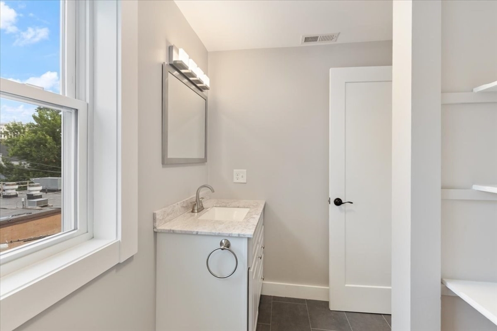 151 Clark Street # 1P