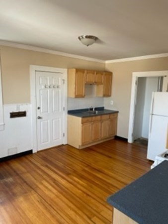 56 Stafford St # 2