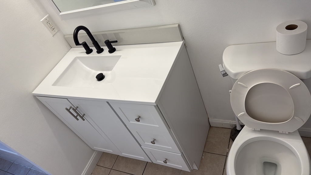 20 Woodbine Street # 2