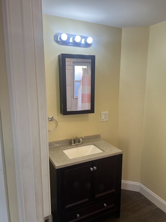 6 Chandler Ave # 1
