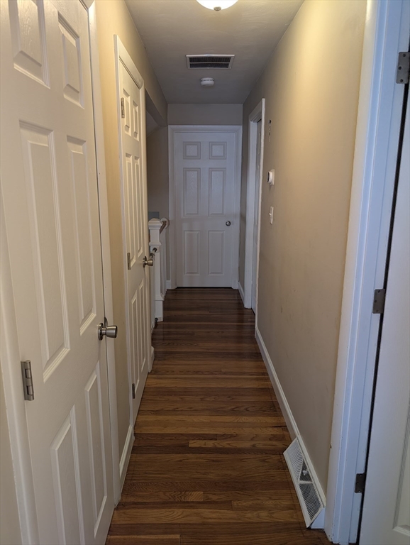 12 Brentwood Ave