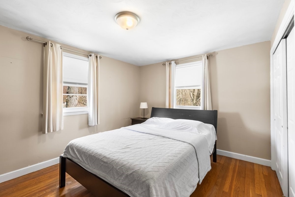 12 Brentwood Ave