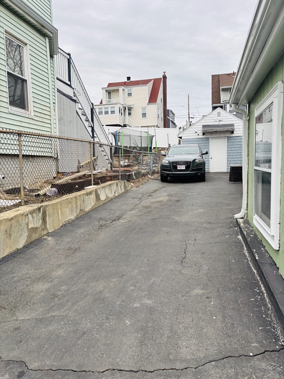 55 Woodlawn Avenue # 2