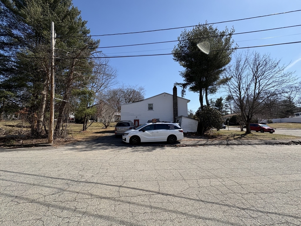 9 Fernandez Cir